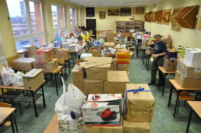 Młodzież zebrała 1700 kg darów dla kombatantów na Kresach Wschodnich, Materiały prasowe ZST Wodzisław Śląski